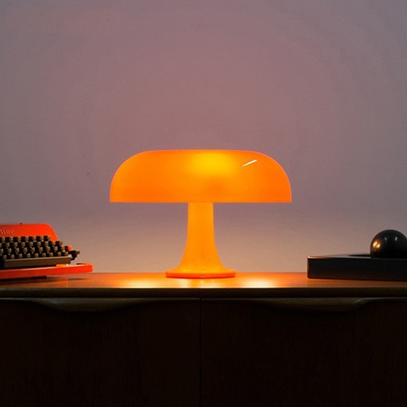 Nordic Mushroom | Minimalistische Tischlampe im Nesso-Stil