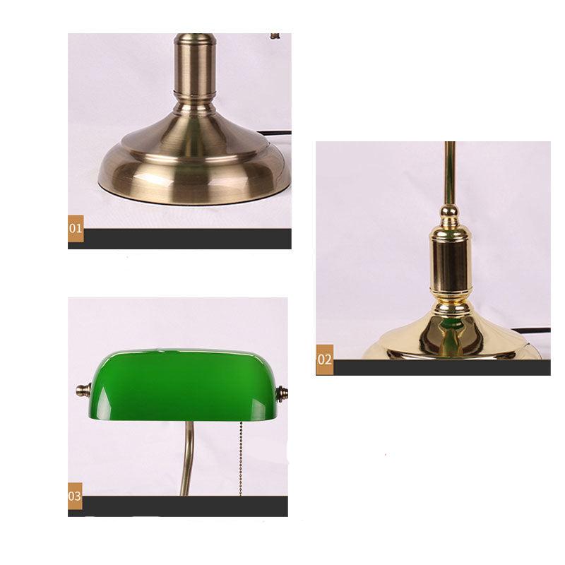 Aurelen | Schreibtischlampe im Retro-Messing-Design